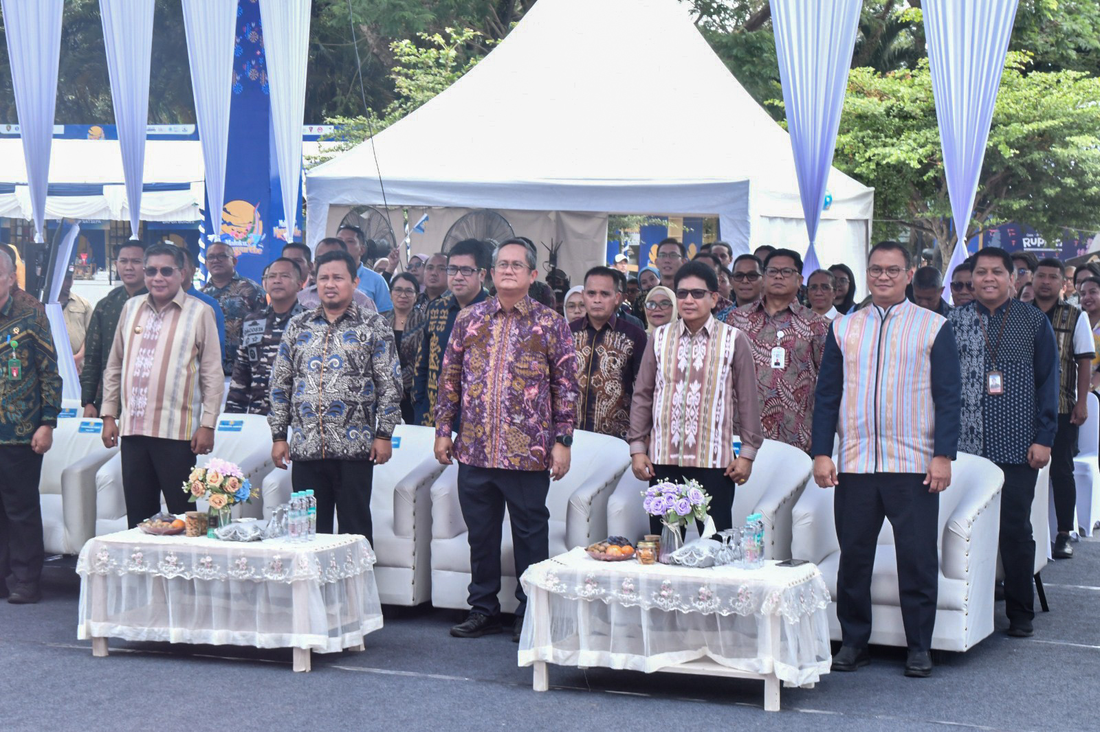 Dukung Penguatan UMKM dan Ekonomi Daerah, Kodaeral IX Hadiri Pembukaan Maluku Manggurebe ke-6 Tahun 2026