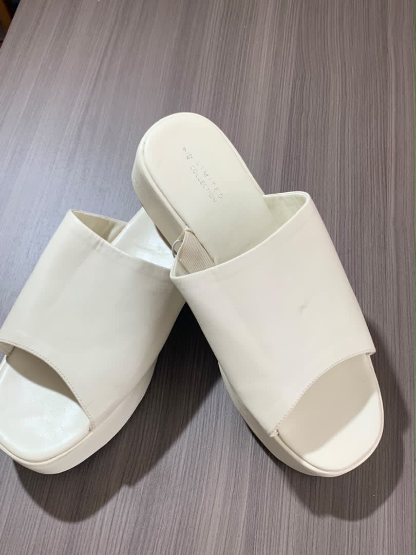 LIMITED COLLECTION