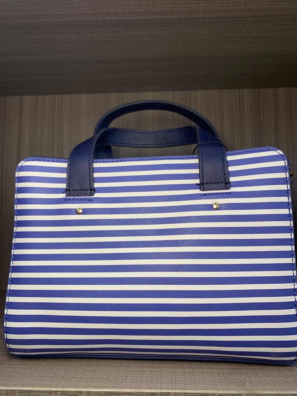 Tommy Hilfiger, photo 2 of 2