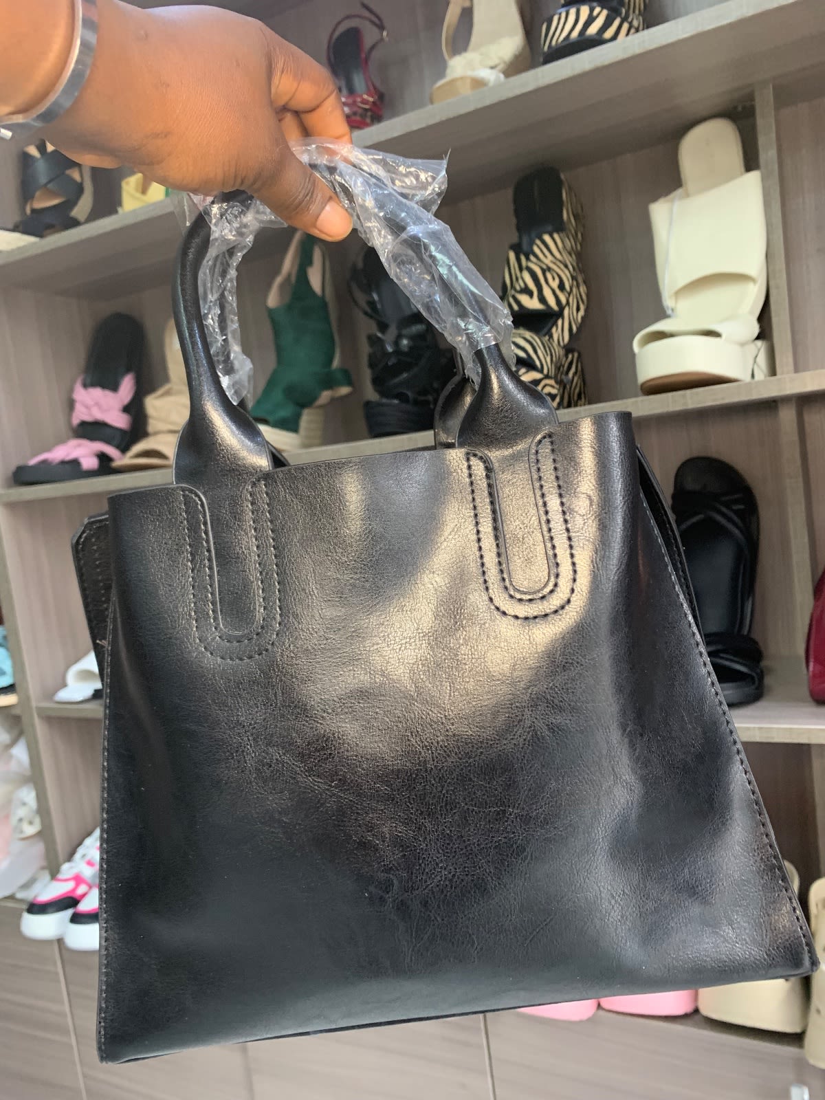 St Fashion House