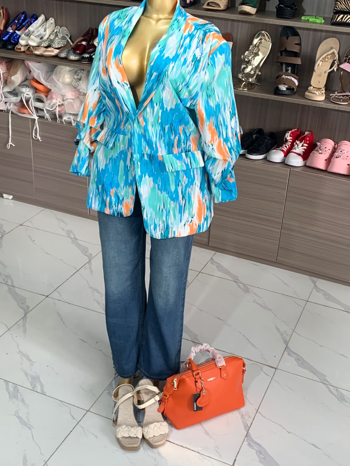 ST fashion, photo 2 of 2