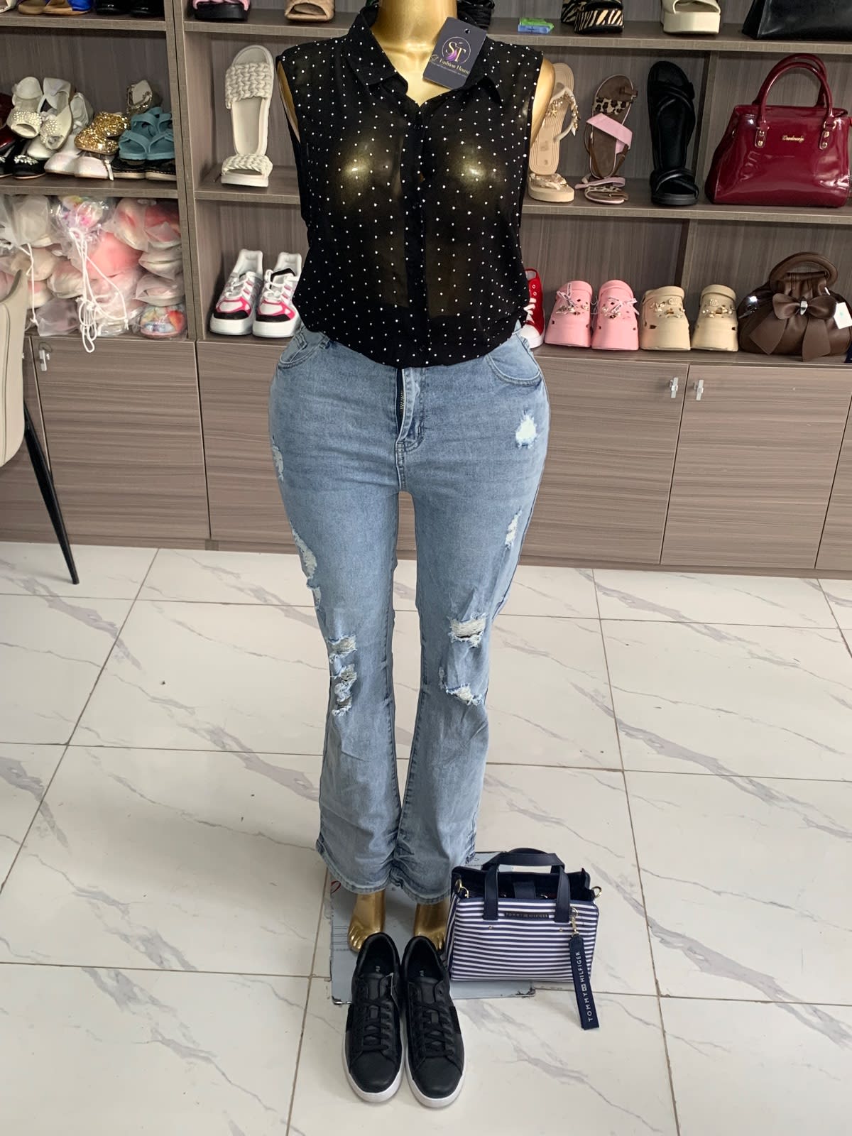 ST fashion, photo 2 of 2