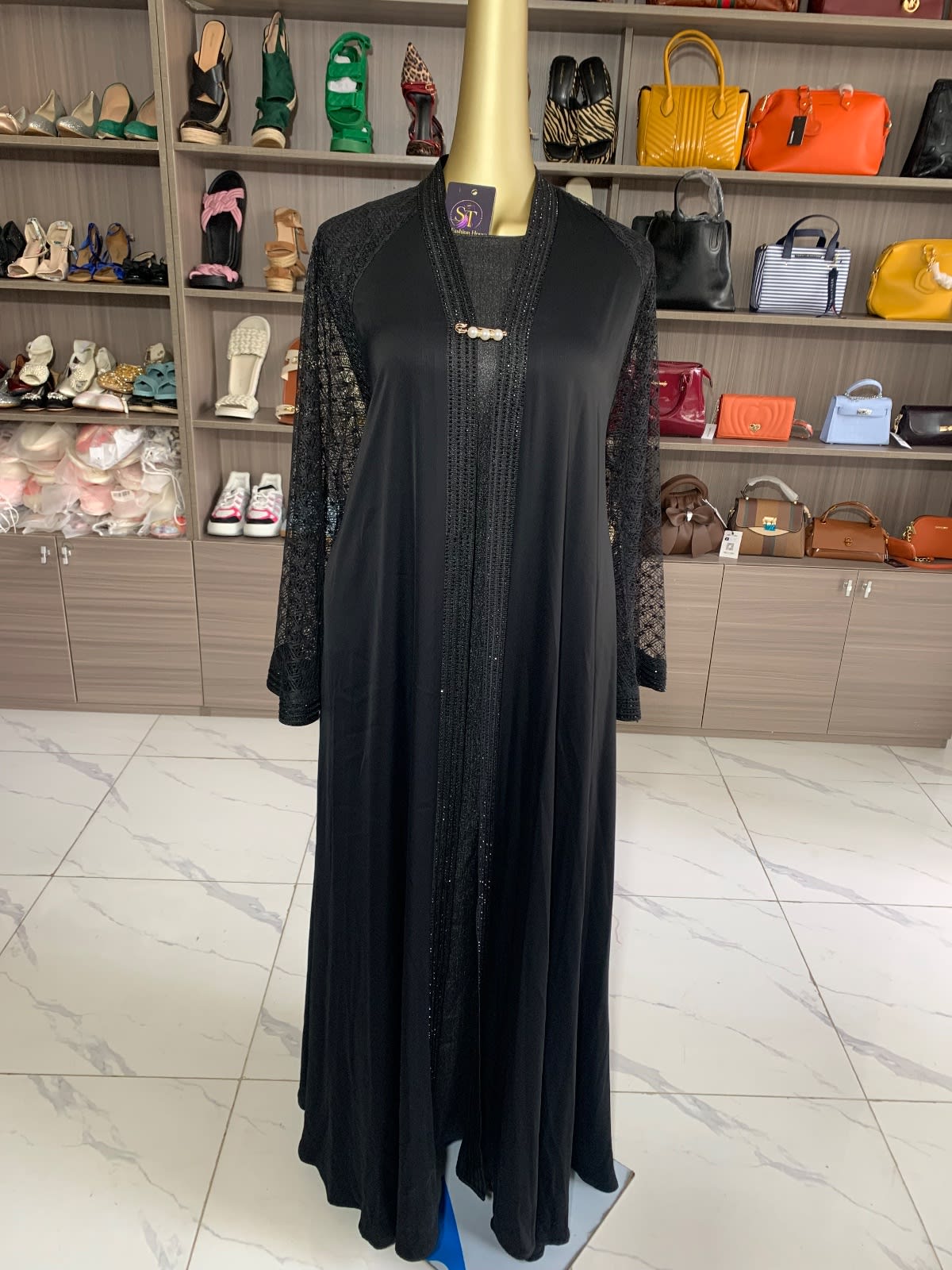 ST fashion, photo 2 of 2