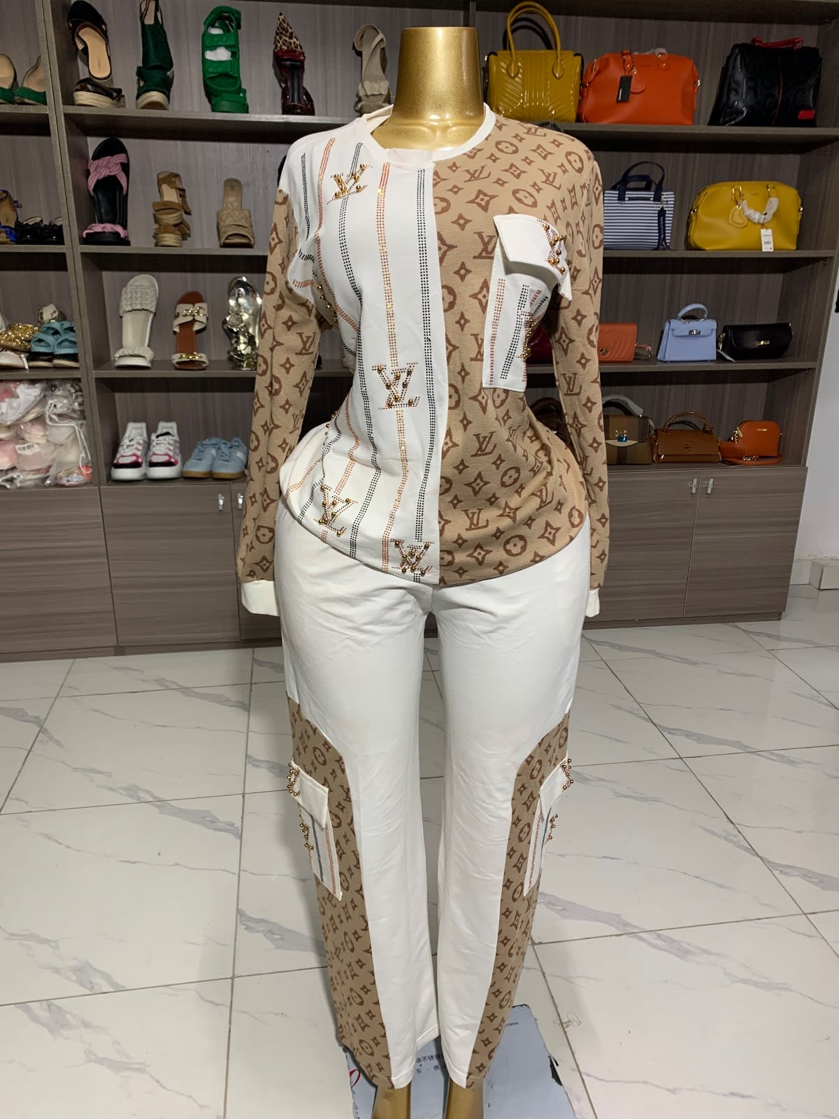 Secom moda evi, photo 1 of 1
