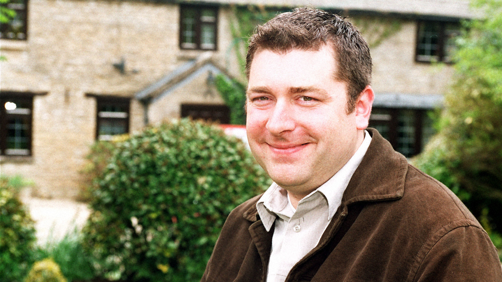 About Escape to the Country Escape to the Country W Channel