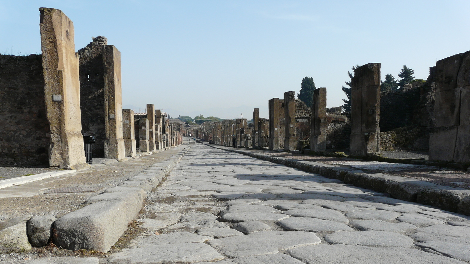 Ancient times. Roman Roads. Латинская дорога в Риме. Roman City Pompeii. Ancient Rome Road.