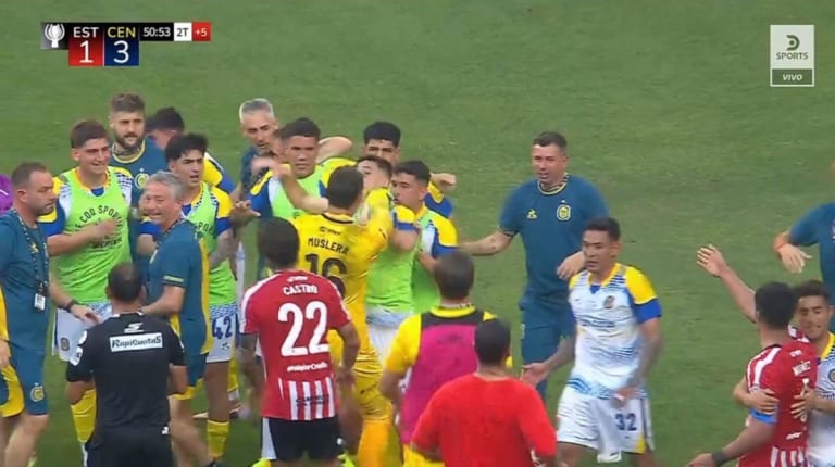 Estudiantes perde título para Rosário Central e jogo termina em briga generalizada