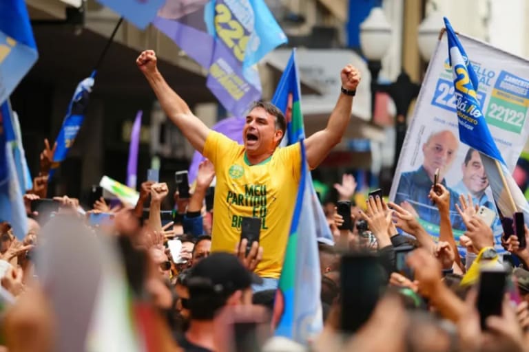 Minerais estratégicos: Lula defende soberania, enquanto Flávio quer acelerar exploração