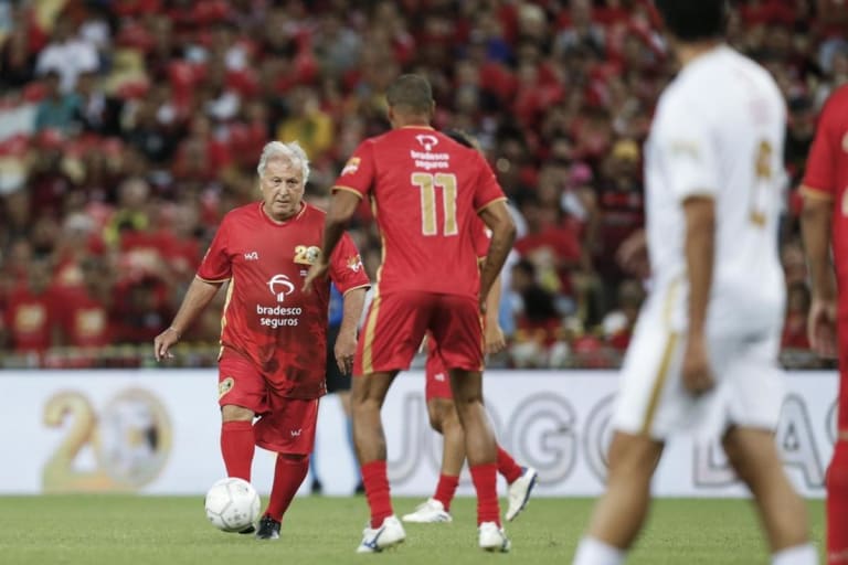 Impasse no Maracanã ameaça tradicional jogo beneficente de Zico e irrita Flamengo