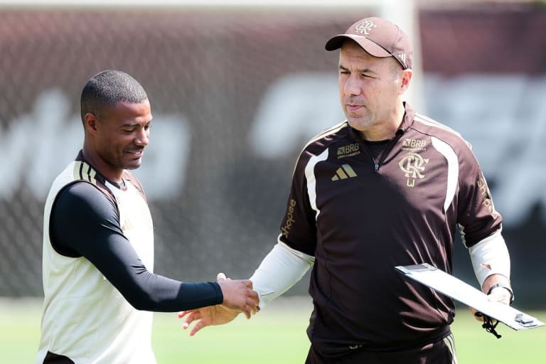 De La Cruz celebra boa fase física e destaca alta concorrência no Flamengo