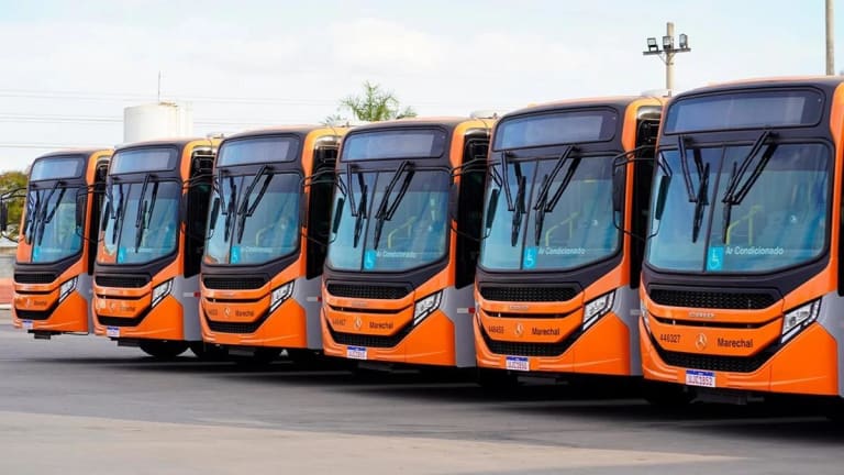 Justiça determina recolhimento de 90 ônibus da empresa Marechal