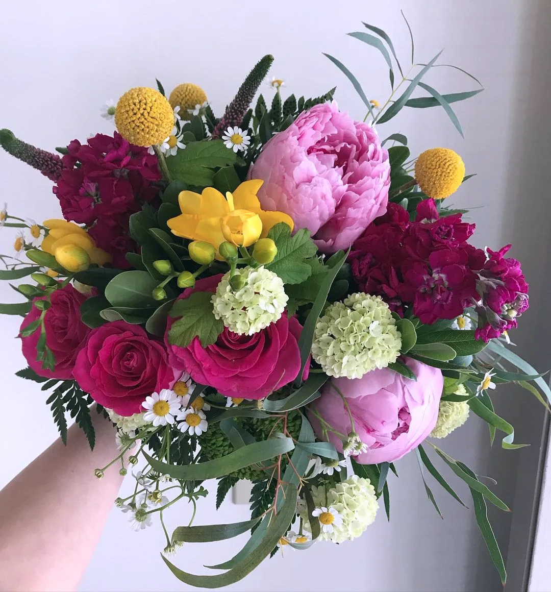 Mr Bright - Flower Delivery Bellevue | Florum