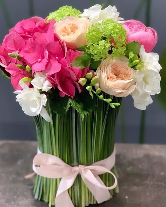 Flawsome garden - Flower Delivery Bellevue | Florum