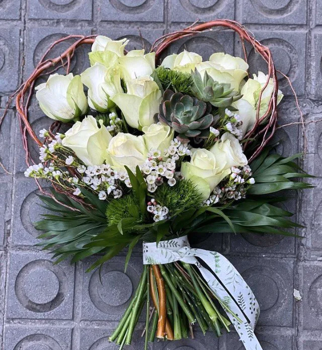 White heart Florum Bouquet