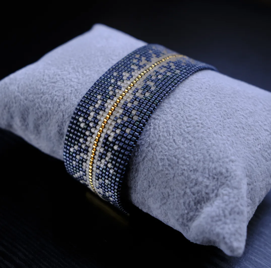 Pacific Dream Beaded Bracelet - Flower Delivery Bellevue | Florum