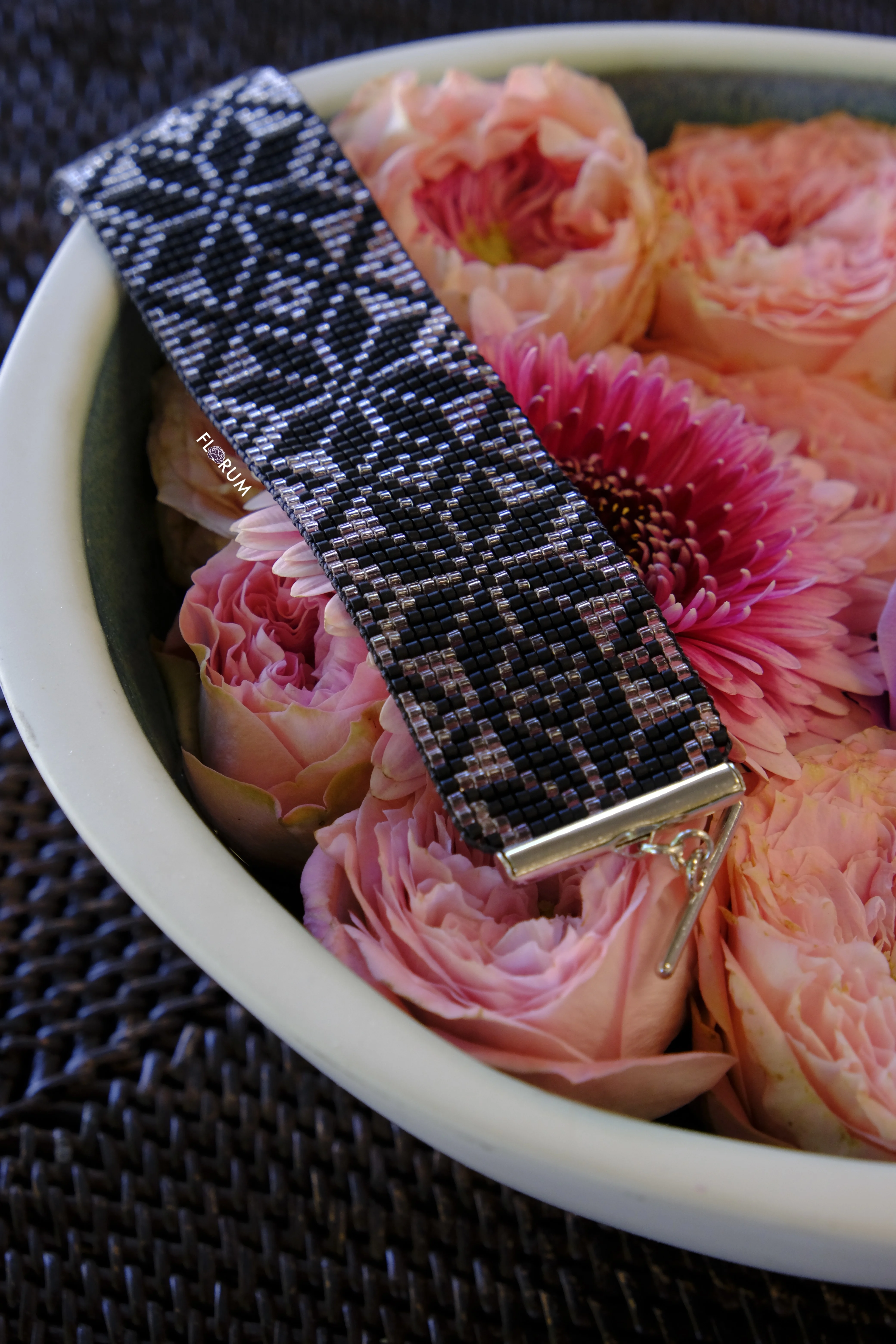 Translucent Gerdan Beaded Bracelet