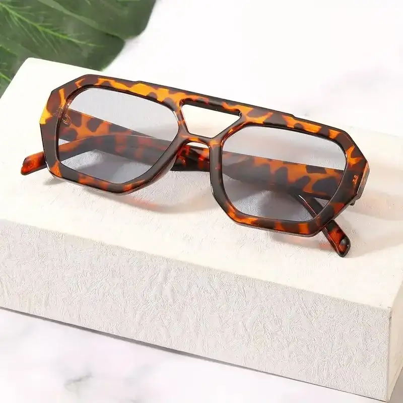 Glasses 1