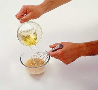 Vinaigrette au miel et moutarde à l’ancienne