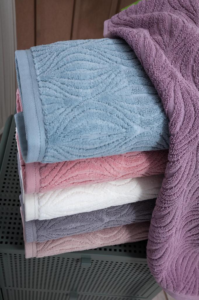 SARRA MİDYE JAKARLI BANYO HAVLUSU 2