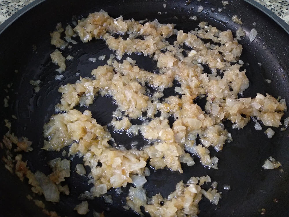 Cebolla pochada.