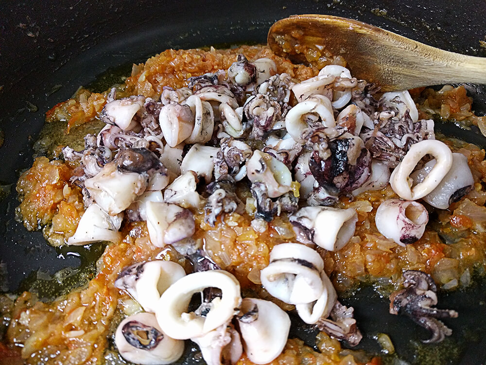 Calamares con el sofrito