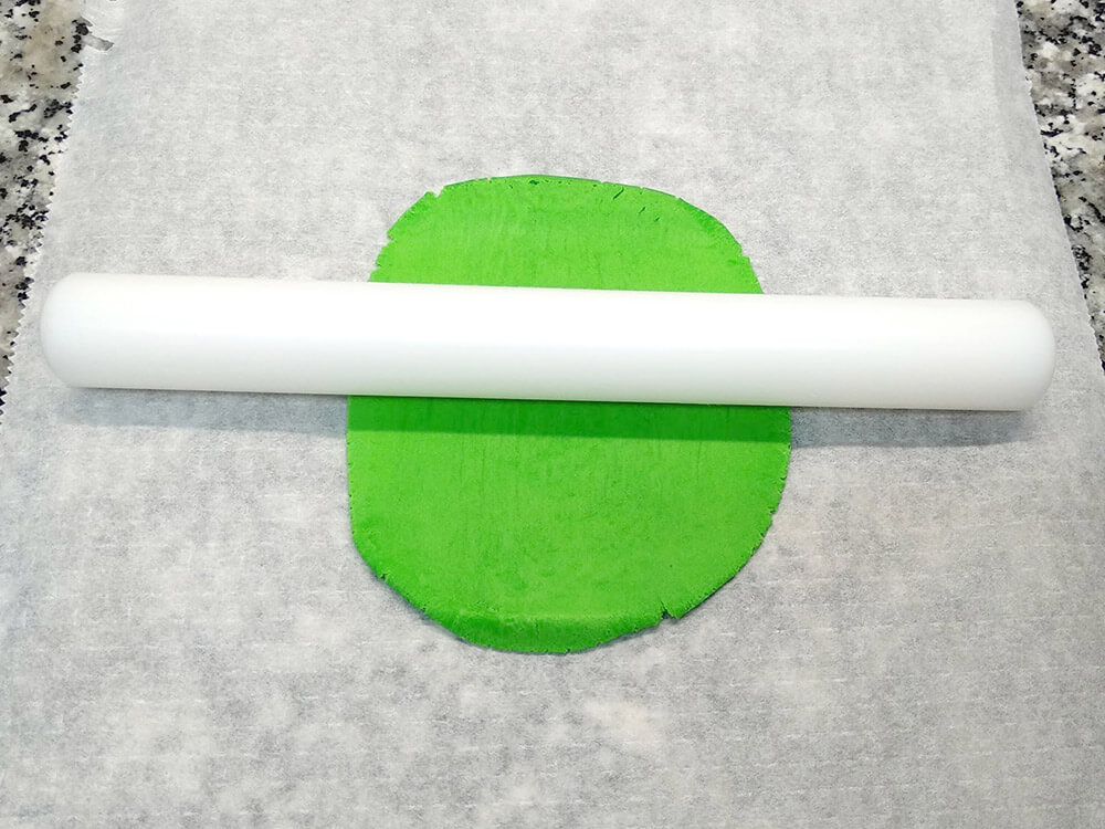 Fondant estirado con rodillo.