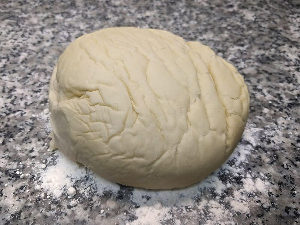 Masa de pizza.