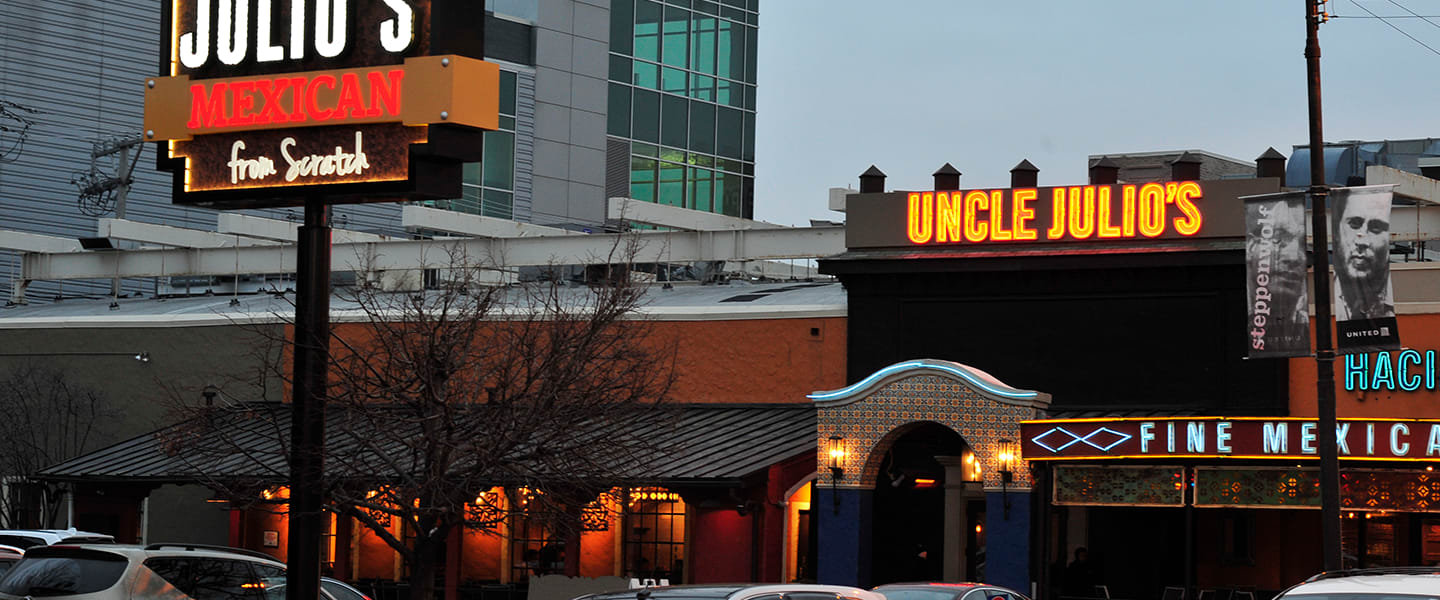 Uncle Julio's Chicago, Illinois Restaurant