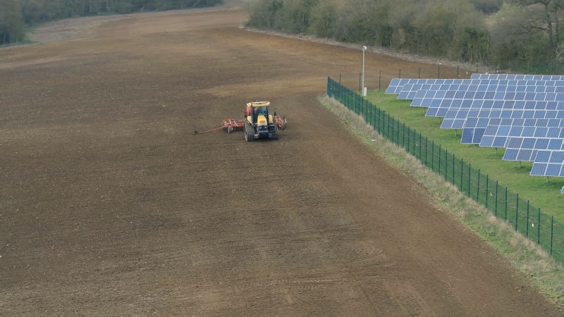 Traditional Farming and New Age Farming