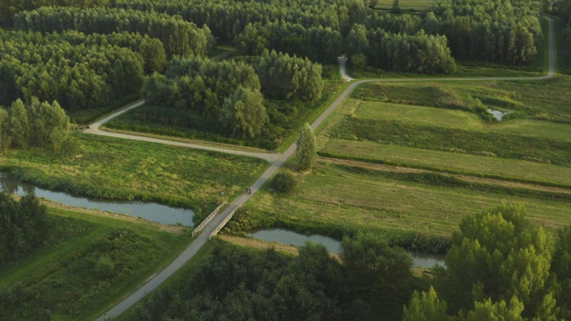 Tracking cyclists on parkland paths