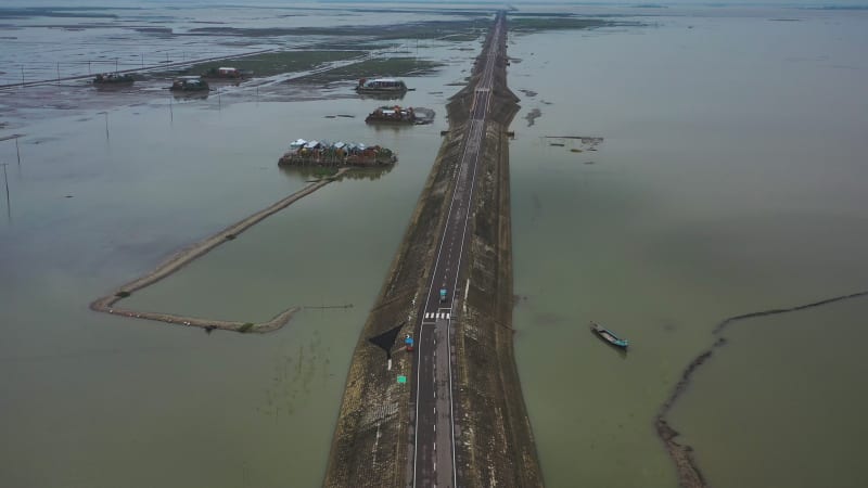 Aerial view of a road in Dhaka, Bangladesh.