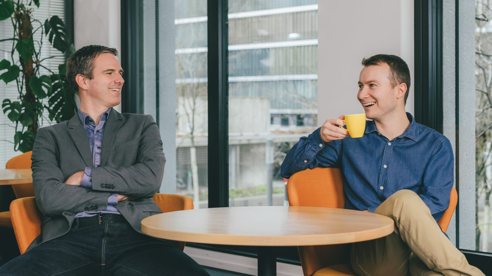 Roger Grüring (left) and Silvan Bolli from the Swiss Post.