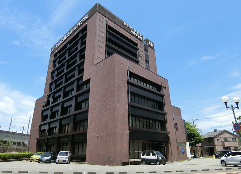 金沢医療技術専門学校
