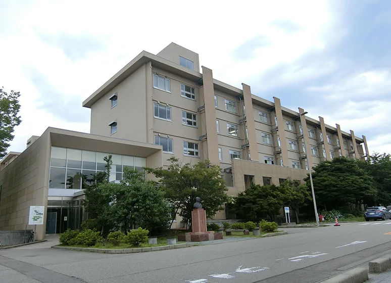 金沢大学（宝町キャンパス）