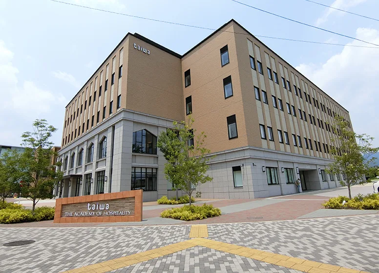 京都調理師専門学校・京都製菓製パン専門学校