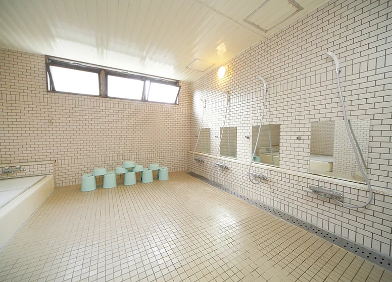 共用浴場