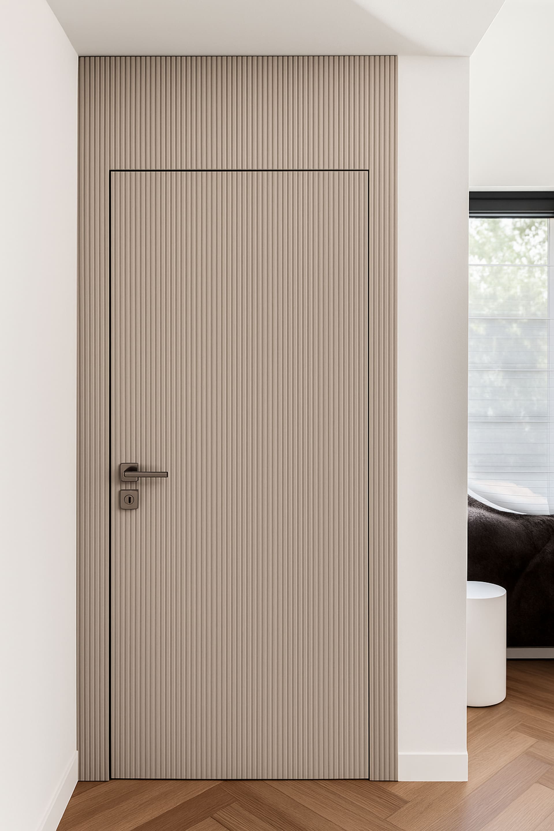 דלת פנים מעץ מלא