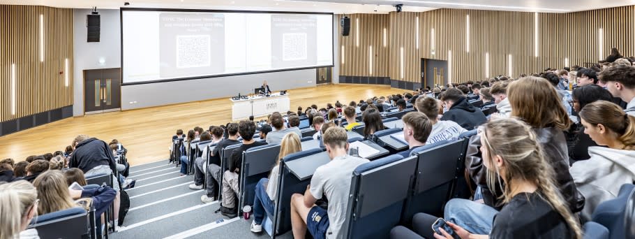 Image of a Heriot Watt University lecture