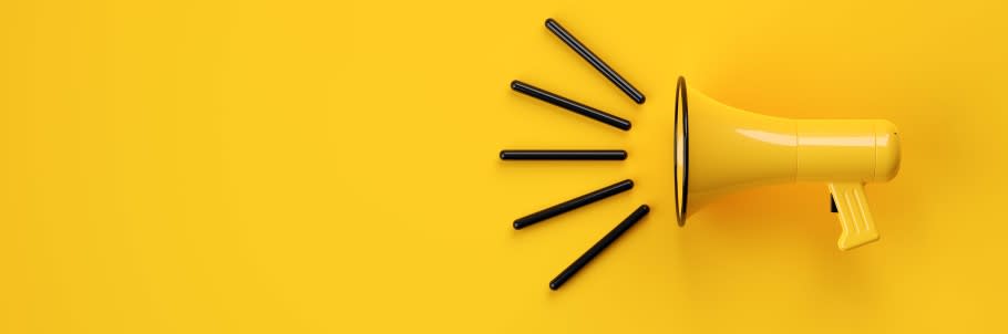 Image of a speaker as an illustration for a blog on communications