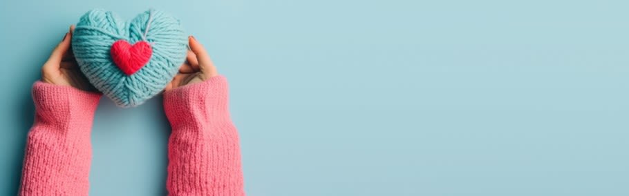 Image of a cushion in the shape of a heart 