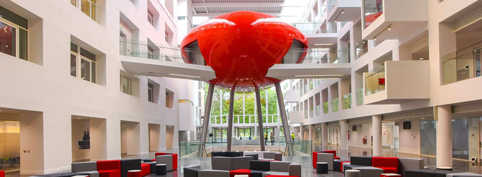 Southampton Solent University logo