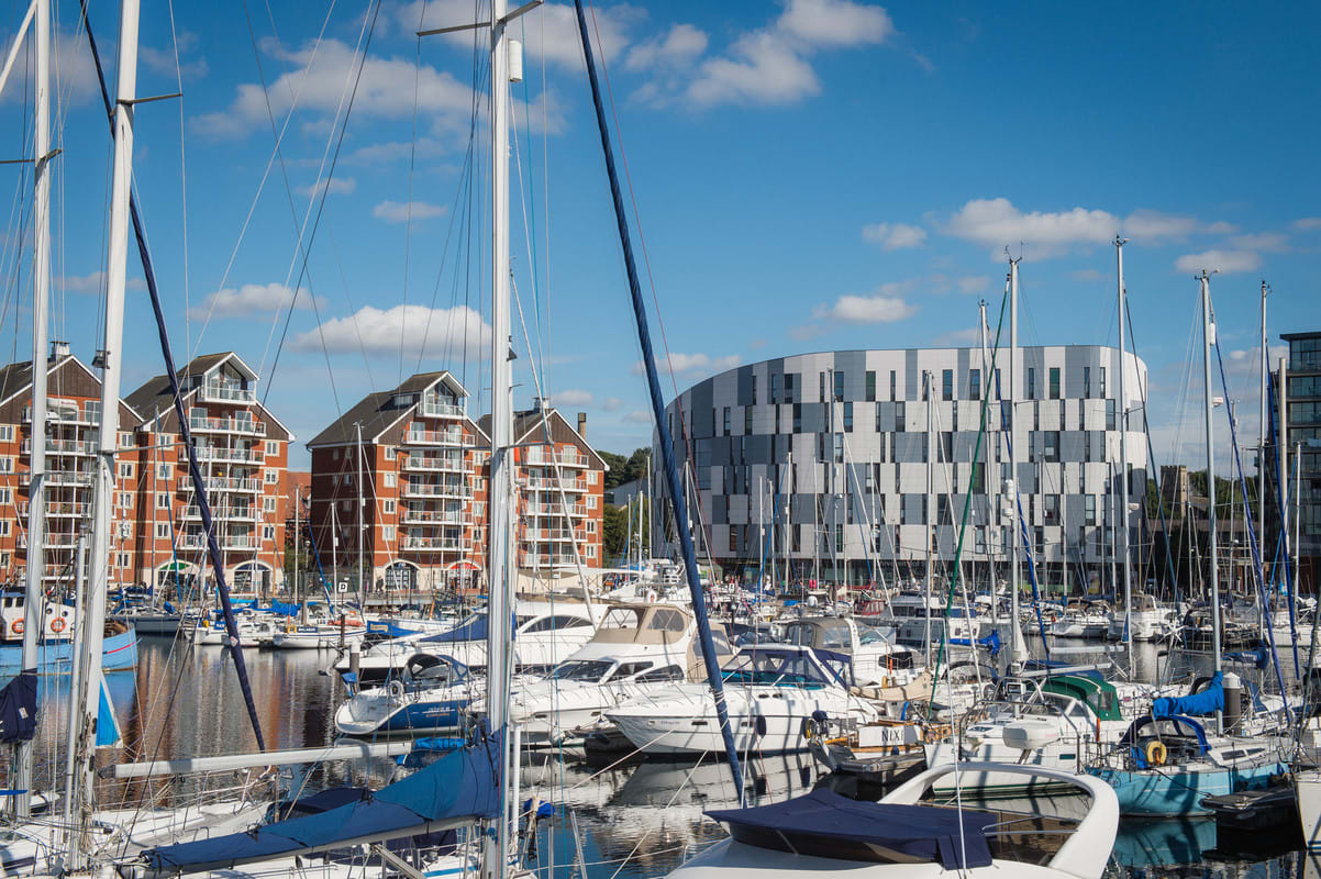 University of Suffolk logo