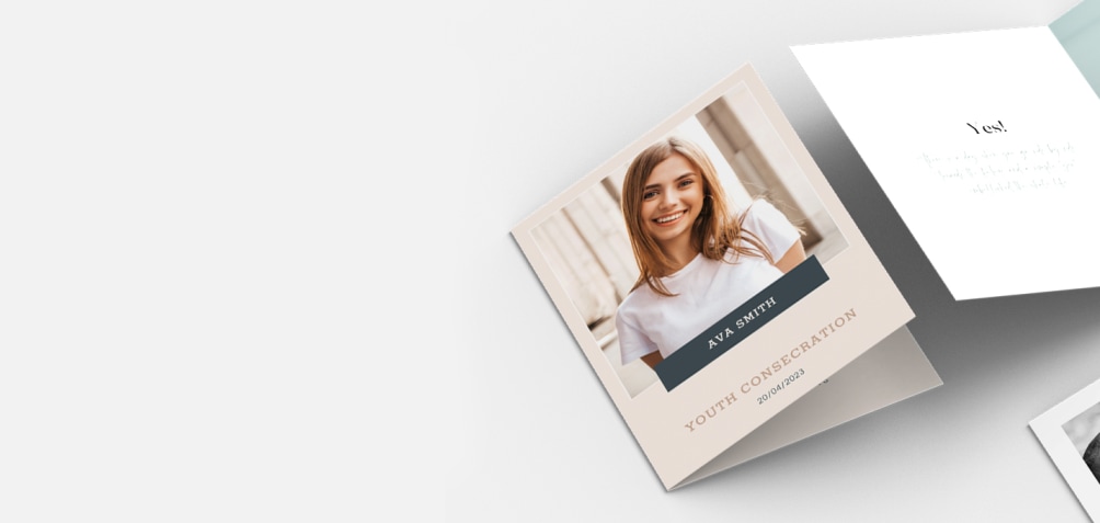 Design Photo folded cards online with free templates!