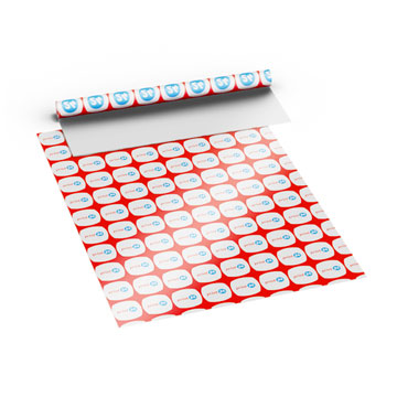 Teie logoga trükitud pakkepaberi rull. Sobib isikupärastatud pakendamiseks ja kingitusteks.