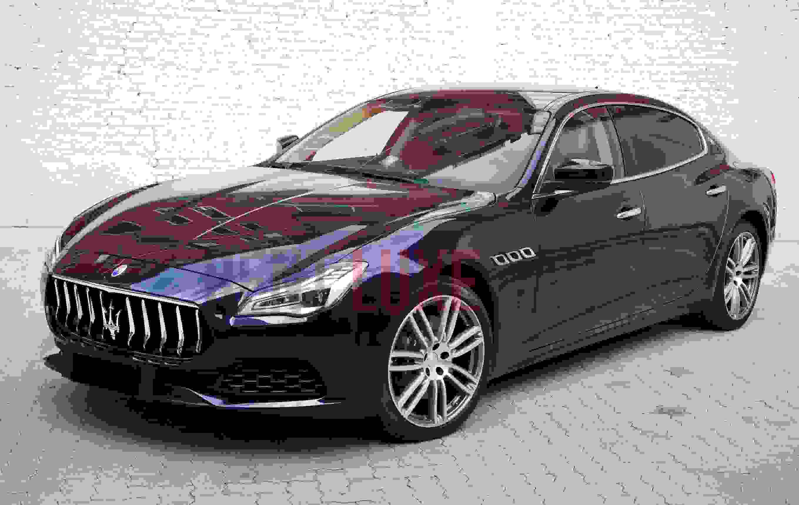 להשכיר Maserati Quattroporte במונקו