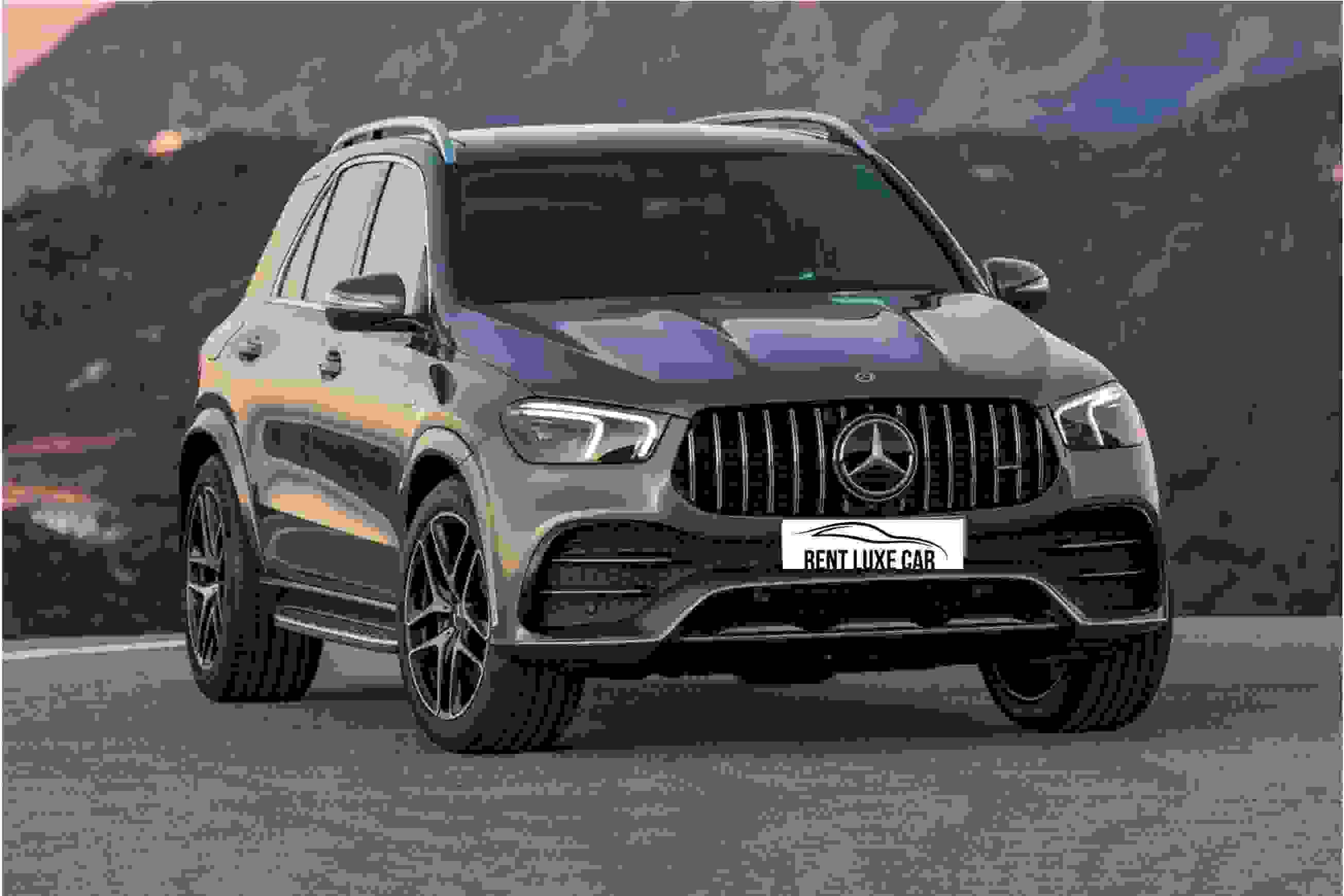 Noleggiare Mercedes GLE AMG all'aeroporto di Francoforte