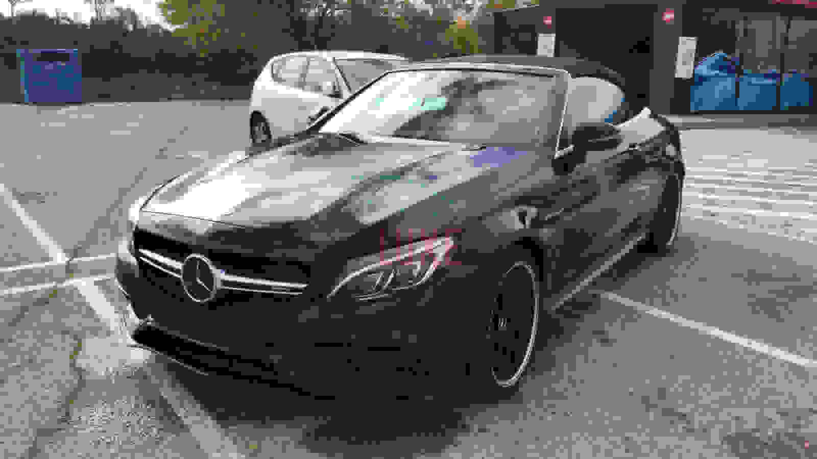 Rent Mercedes C63 Cabrio AMG in Athens