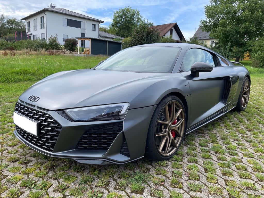 Audi R8