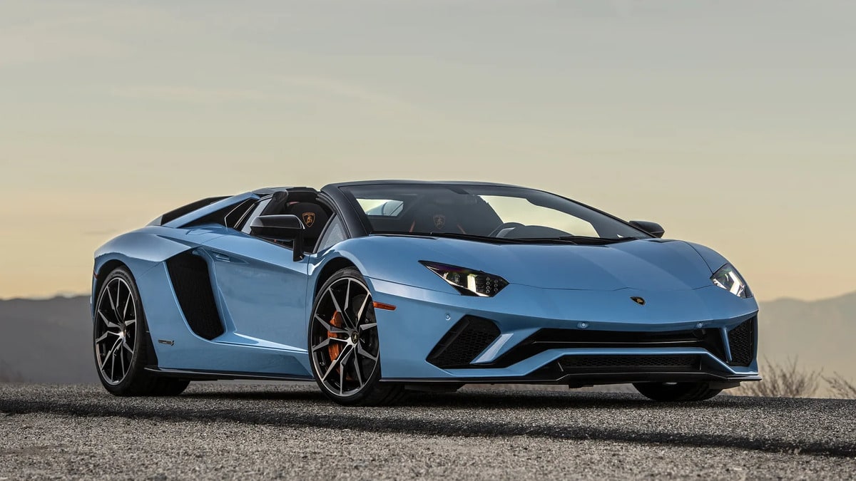 Lamborghini Aventador Roadster S