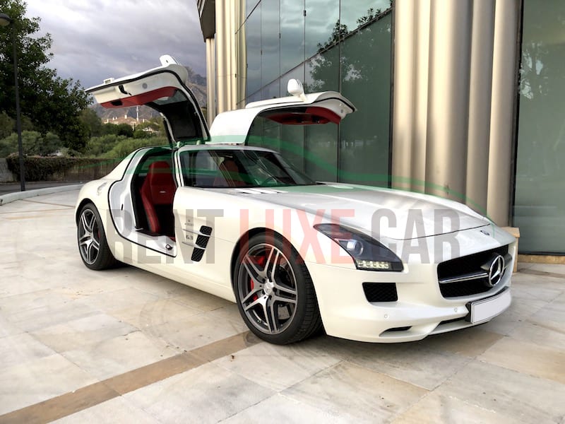 Mercedes SLS